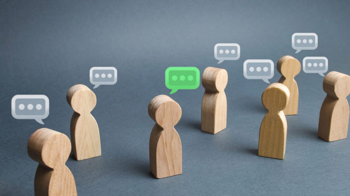 الفئات المستفيدة من التعلم الحواري