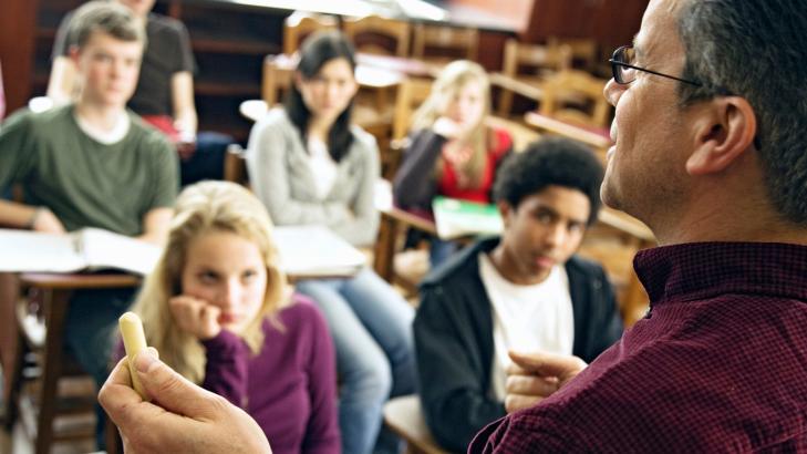 التعليم خيار استراتيجي