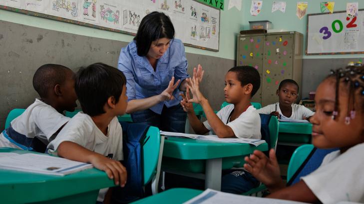 التنمية المهنية للمعلم والاتجاهات المعاصرة