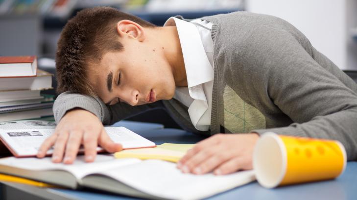 دراسة أميركية: النوم يساعد على التعلم
